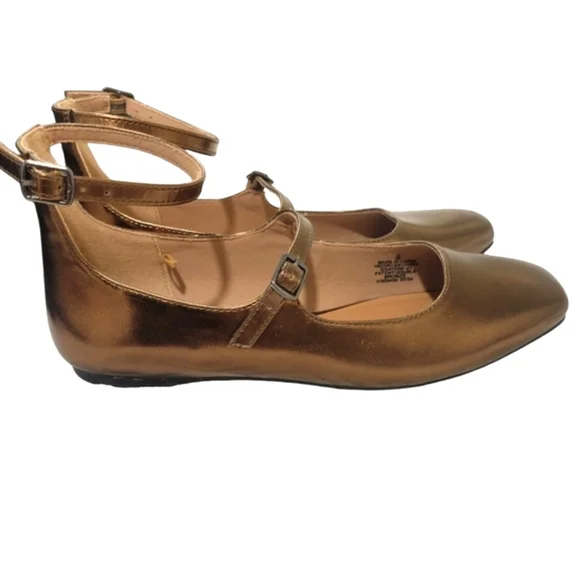 Old Navy Metallic Gold Flats with Ankle Strap - Picture 2 of 4